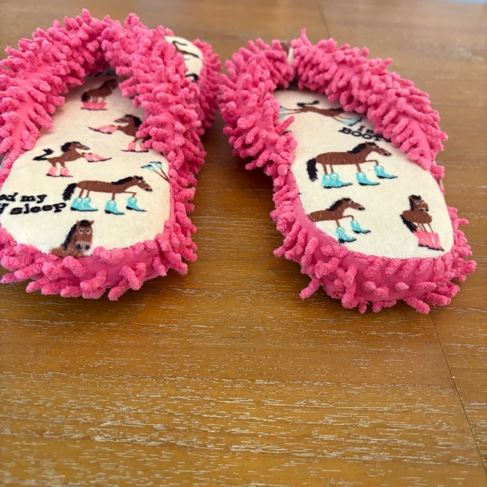 Lazy One Pink Mop-Sole Slipper Sandals Horses In Cowboy Cowgirl Boots Hot Pink - Picture 5 of 6
